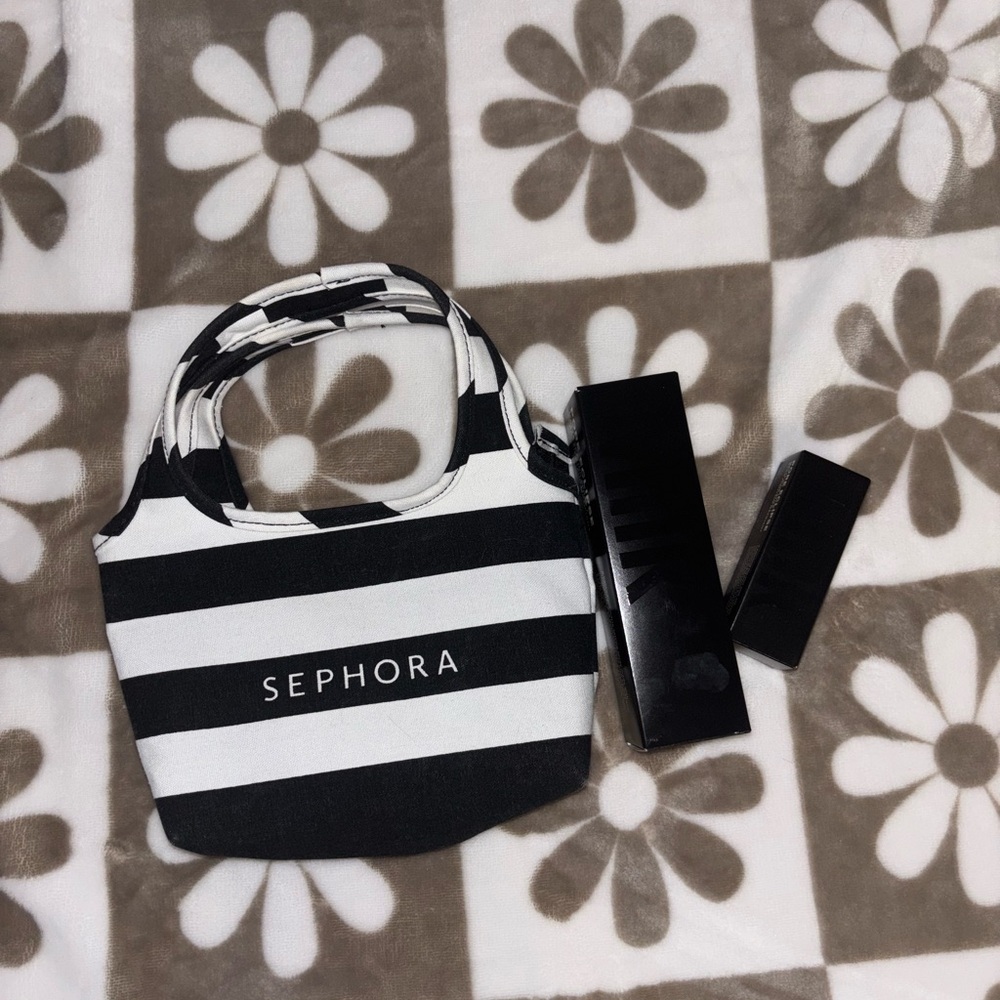 Limited edition Sephora Striped bag and full size Milk makeup NEW